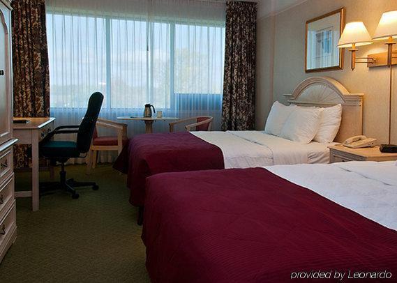 Clarion Hotel & Conference Centre Fort Erie Cameră foto